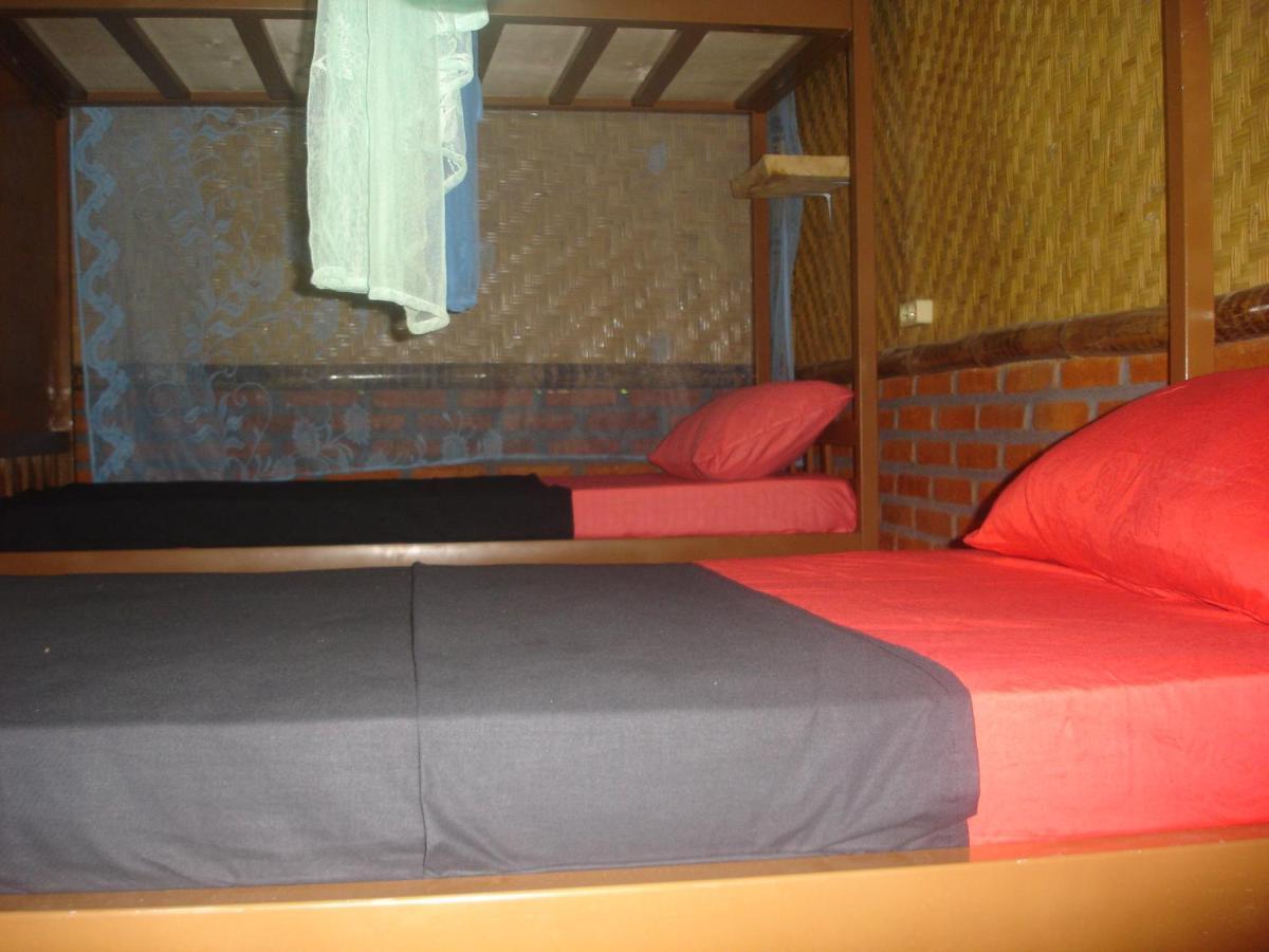 Dormitory Sedap Malam سينغاراجا المظهر الخارجي الصورة